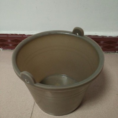 供應**注塑桶 建筑泥桶 水泥桶 泥灰桶 ，可定做加工橡膠制品