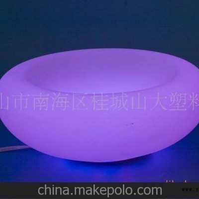 加工定制專業(yè)滾塑加工，異型燈箱外殼，滾塑座椅(圖)