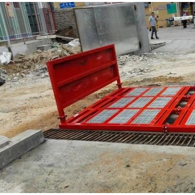 河南開(kāi)封工程車輛輪胎清洗設(shè)備