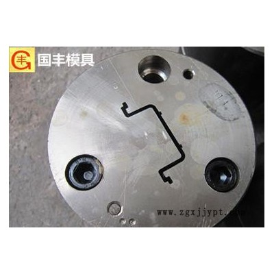 江陰模具生產(chǎn)商 PVC頂出成型模具 線槽擠出模具 扣板模具